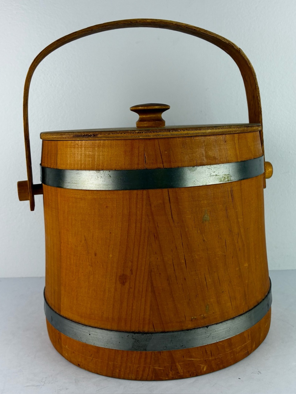 Basketville Putney Vermont Vintage 1960’s Wooden Sugar Ice Bucket Firkin